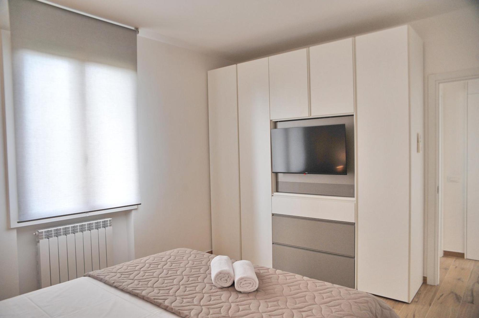 Apartament Gold Garda Desenzano Desenzano del Garda Zewnętrze zdjęcie