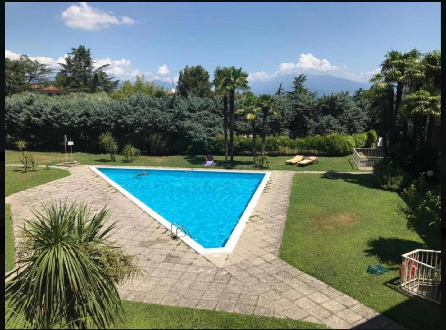 Apartament Gold Garda Desenzano Desenzano del Garda Zewnętrze zdjęcie